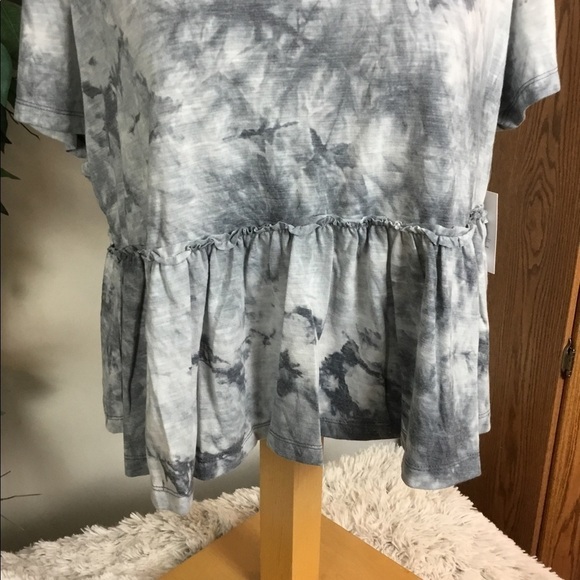 So XL short sleeve peplum tee charcoal tie dye NWT - Picture 6 of 11